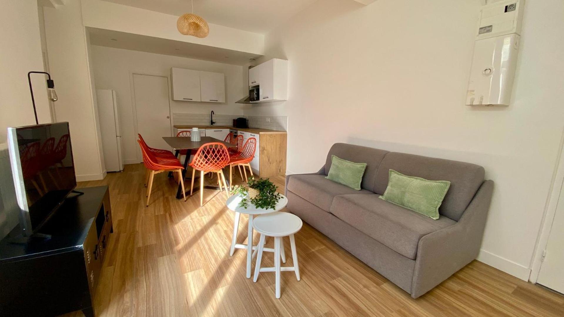 Pois3Ouest - Vast Apartment At Poissonniere 8P Parijs Buitenkant foto